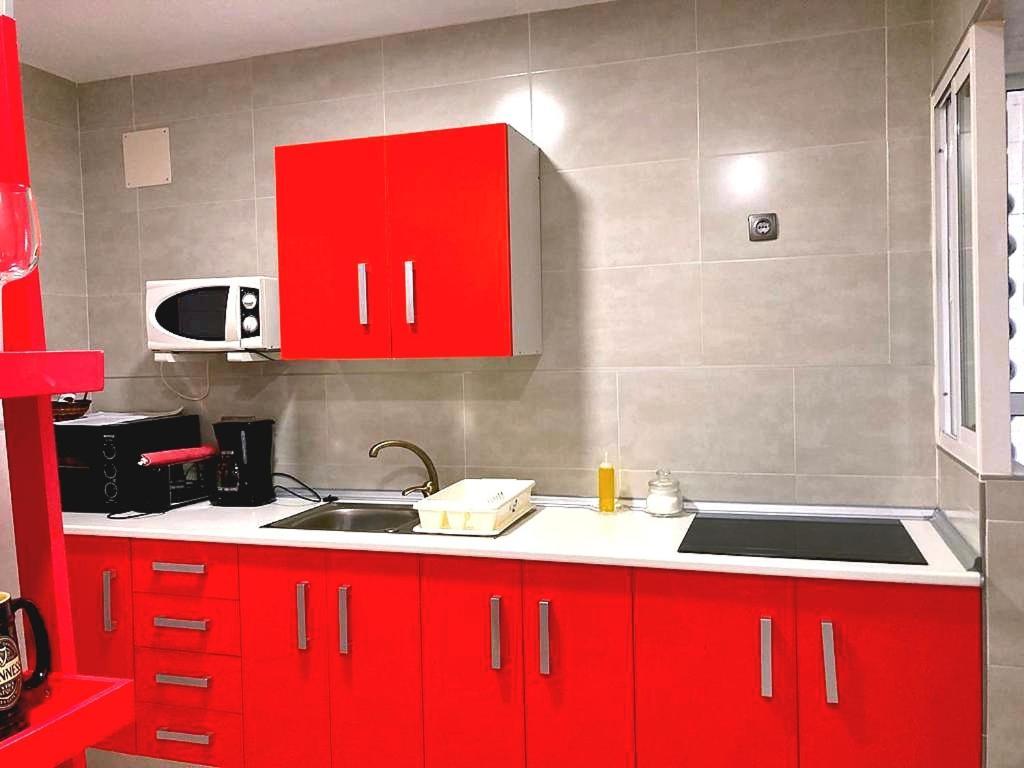 Practico Apartamento A 5 Min Andando De Gibraltar Y El Centro, Frente Al Mar La Línea de la Concepción Exterior foto